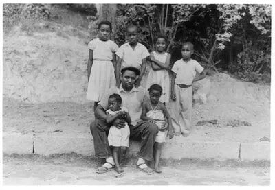 Hattie Thomas Whitehead Family
